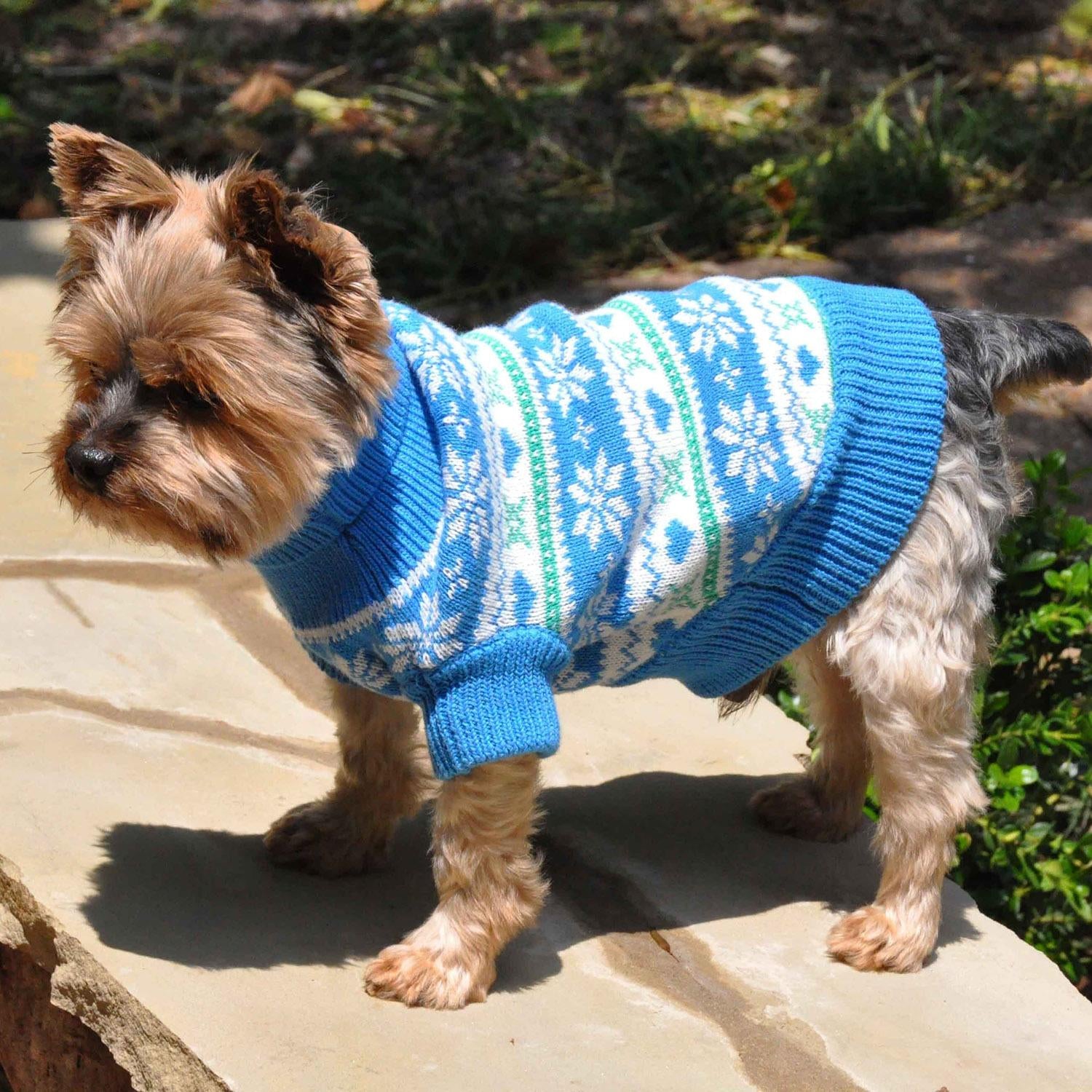 combed-cotton-snowflake-hearts-dog-sweater-blue-8669.jpeg
